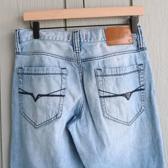 GUESS Men's Halsted Fit Medium Rise Tapered Jeans - Picture 4 of 14